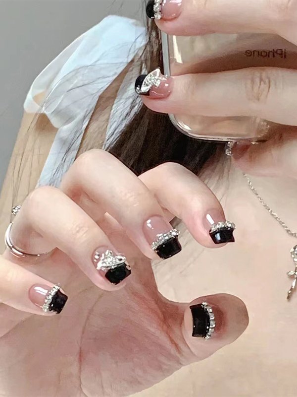 24 piezas de diamantes de imitación Cosmos Press On Nails-1